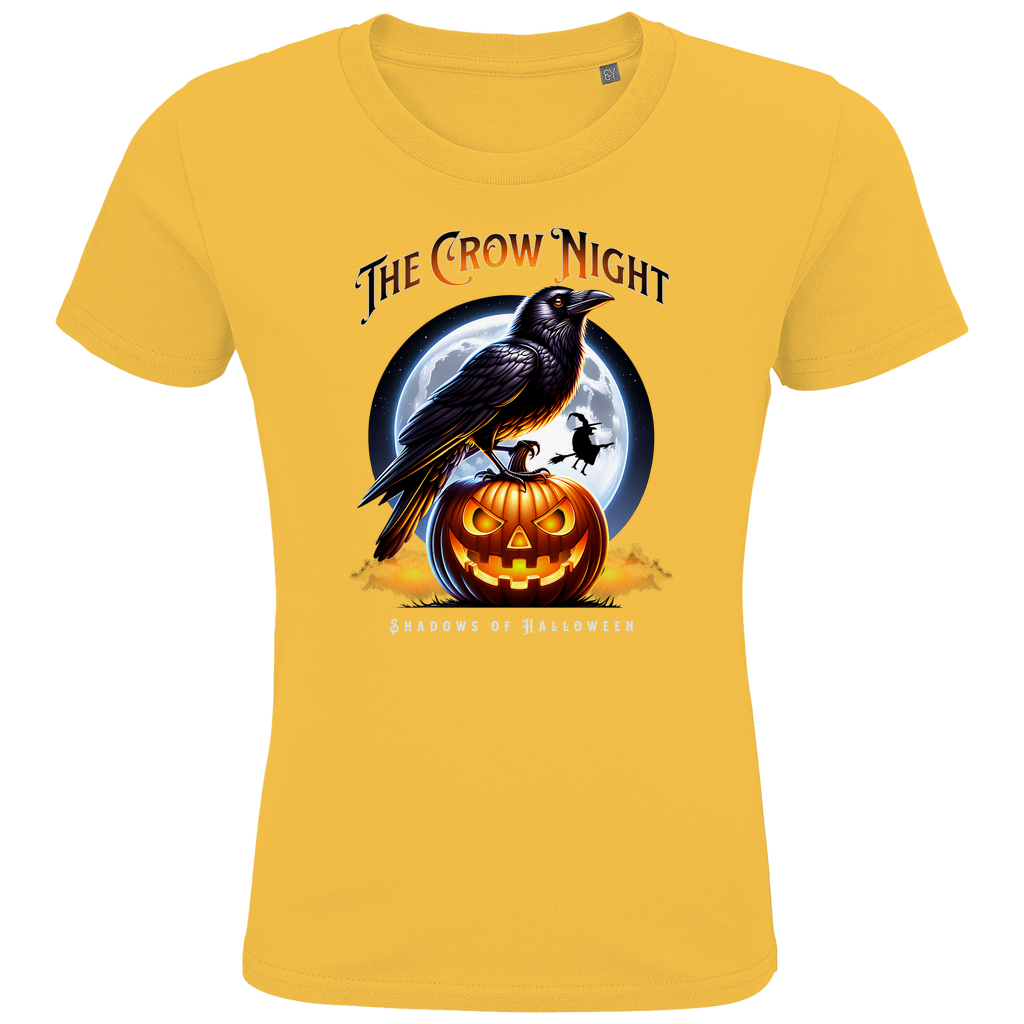 Ein gelbes T-Shirt mit einem auffälligen Halloween-Design. Eine Krähe sitzt auf einem leuchtenden Kürbis, während im Hintergrund ein großer Vollmond und eine fliegende Fledermaus zu sehen sind. Oberhalb des Bildes steht der Schriftzug „The Crow Night“, darunter „Shadows of Halloween“. Das Design strahlt eine düstere und geheimnisvolle Halloween-Stimmung aus.